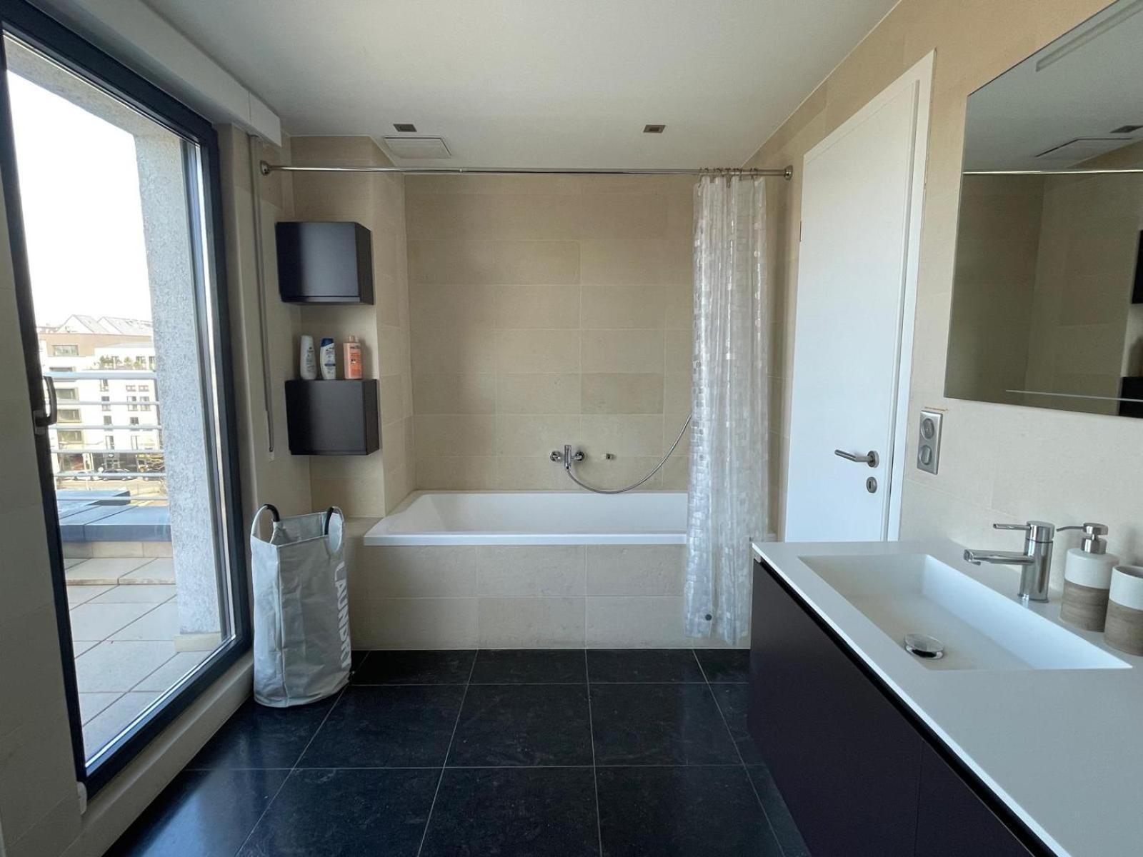 Appartement Lux Penthouse - Office, Terrace, Gym & Parking à Luxembourg Extérieur photo