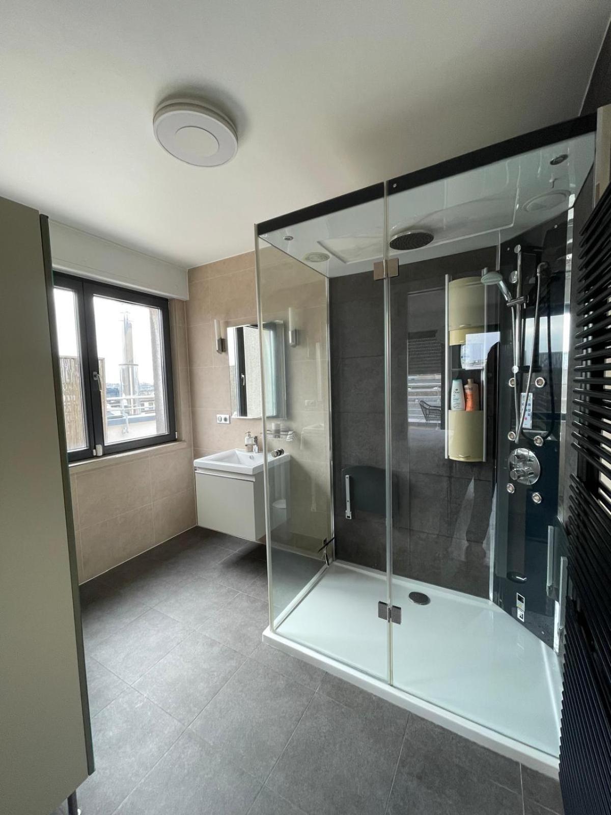 Appartement Lux Penthouse - Office, Terrace, Gym & Parking à Luxembourg Extérieur photo